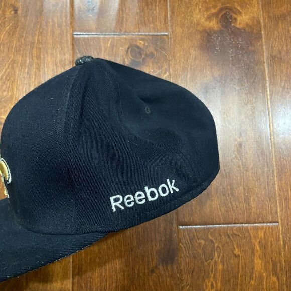 Reebok Vintage NFL New Orleans Saints Shadow Black Gold Fitted Hat Cap Mens L/XL - Picture 5 of 8